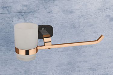 Tumbler Holder With Napkin Ring